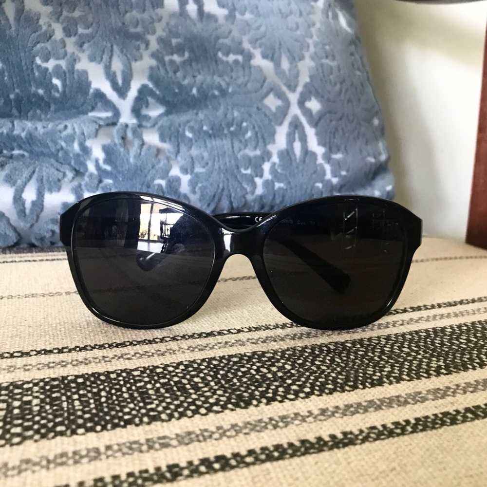 Juicy Couture black runaway sunglasses